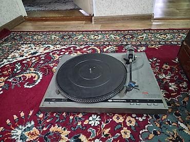 головной микрофон: Виниловые проигрыватели СССР 1) Radiotehnika (Rīga, RRR) - — 2