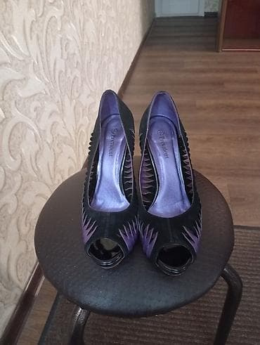 nike react: Женская обувь — 2 пары. 1) Туфли-лодочки на шпильке с открытым мысом — 2