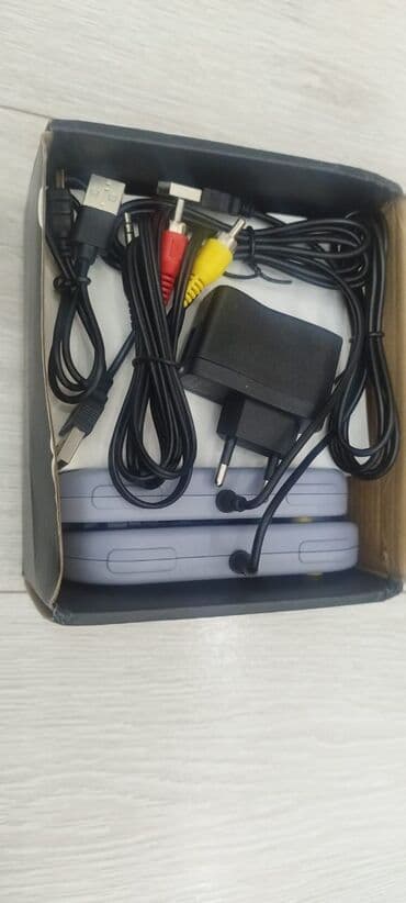 nintendo oled: Продаю новую современную игровую приставку типа "Денди", с — 2