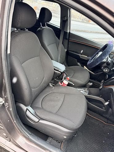 киа рио продаю: Kia Rio: 2015 г., 1.4 л, Автомат, Бензин, Седан — 9