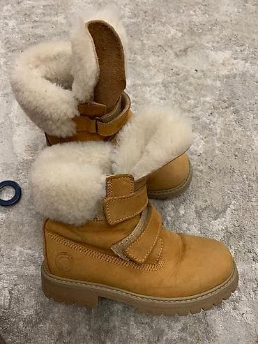 Зимние ботинки уни, новая качество супер, оригинал, 29 размер at lalafo.kg Зимние ботинки уни, новая качество супер, оригинал, 29 размер