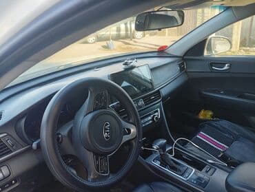 киа 2017 года: Kia K5: 2017 г., 2 л, Автомат, Газ, Седан — 1