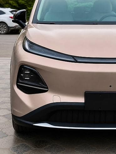 geely preface: Changan Qiyuan Q05: 2025 г. — 3