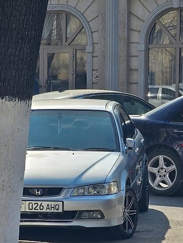 Honda Accord: 2002 г., 1.8 л, Автомат, Бензин, Седан at lalafo.kg Honda Accord: 2002 г., 1.8 л, Автомат, Бензин, Седан