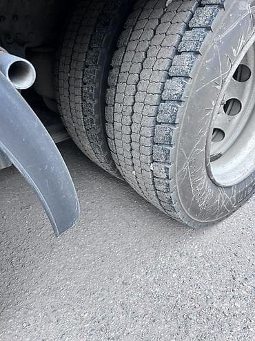 вольво кенгуратник: Тягач, Volvo, Тентованный — 5