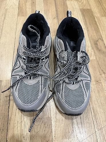 шлепк: Продаю обувь женскую новую и б/у размер 34-35-36-37. Цены от 800 до — 4