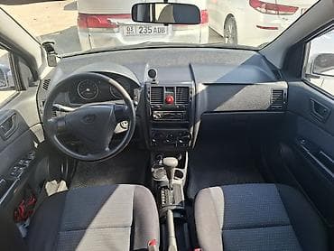 Транспорт: Hyundai Getz: 2009 г., 1.4 л, Автомат, Бензин, Хэтчбэк — 4