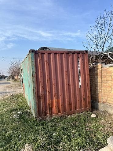 палеты деревянные: Морской контейнер 20 футов (примерно 6 м × 2,44 м × 2,59 м) — 4