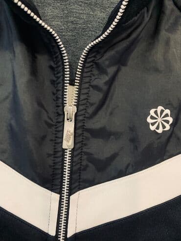 nike 37: Мужской спортивный костюм, M, Nike, Б/у, цвет - Черный, Платная доставка, Самовывоз — 4