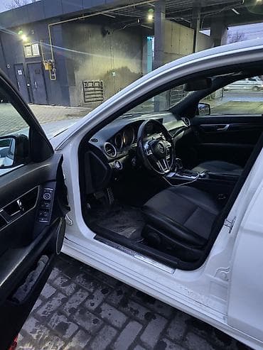ключ от мерса: Mercedes-Benz C-Class: 2011 г., 1.8 л, Автомат, Бензин, Седан — 8