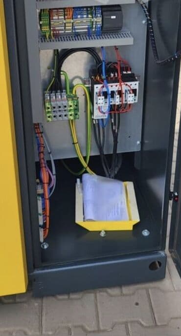 35 bit: Компрессор Электрический, Винтовой, Б/у — 9