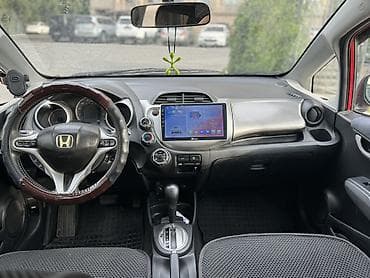 фит дворник: Honda Fit: 2009 г., 1.5 л, Автомат, Бензин, Хэтчбэк — 10
