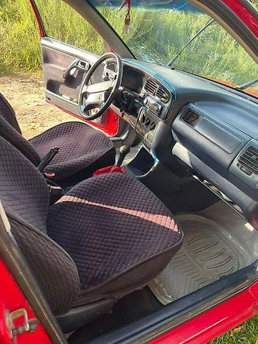 авто кж: Volkswagen Vento: 1992 г., 1.8 л, Механика, Бензин, Седан — 6