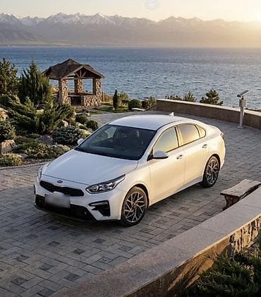 mazda 3: Kia K3: 2019 г., 1.6 л, Вариатор, Бензин, Седан — 1