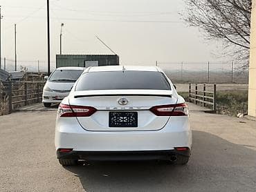 Продажа авто: Toyota Camry: 2019 г., 2.5 л, Автомат, Бензин, Седан — 5