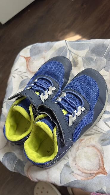 Детские кроссовки Merrell босоногие с широким носком. Постиранные. -