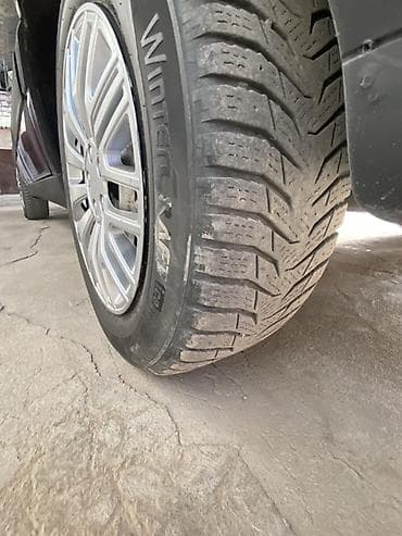 эвакуаторы кара кол: Volkswagen Passat Variant: 1993 г., 1.8 л, Ручные, Бензин, Универсал — 5