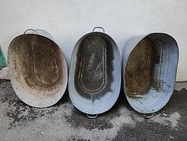 Уборочный инвентарь: 3шт*450сом(можно по отдельности покупать). Овальные цинковые — 1