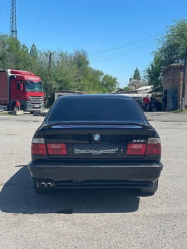 каробка на сапог: BMW 5 series: 1994 г., 2.5 л, Ручные, Бензин, Седан — 2