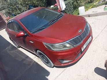 Унаа: Kia Rio: 2014 г., 1.4 л, Кол менен иштөөчү, Бензин, Седан — 2