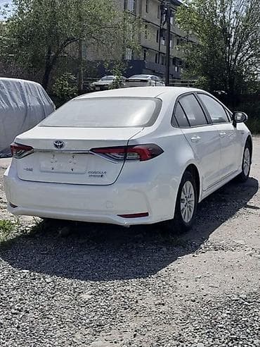 corolla 2004: Toyota Corolla: 2021 г., 1.8 л, Вариатор, Гибрид, Седан — 5