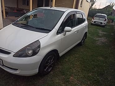 byd e5: Honda Fit: 2002 г., 1.3 л, Вариатор, Бензин, Хэтчбэк — 4