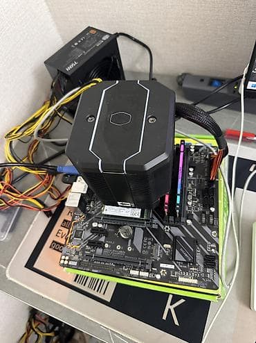 bambu lab a1 combo: Материнская плата для ПК, Б/у, Gigabyte, LGA1151, Micro-ATX — 1