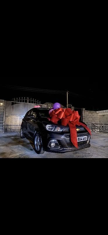 Продажа авто: Chevrolet Spark: 2016 г., 1 л, Автомат, Бензин, Хэтчбэк — 4