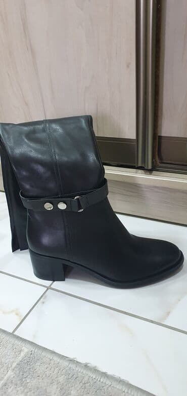 купить сапоги женские зимние кожаные италия: Сапоги, 37, Basconi, Новый, цвет - Черный, Самовывоз — 3