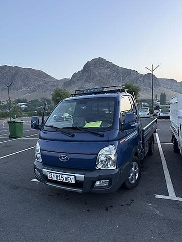 kia karnaval: Легкий грузовик, Hyundai, Стандарт, До 1 т, Б/у — 3