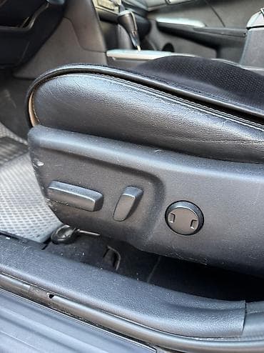 camry 5: Toyota Camry: 2012 г., 2.5 л, Автомат, Бензин — 10
