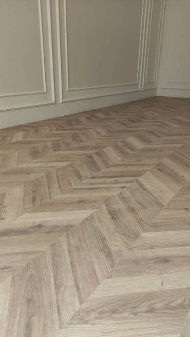 услуги штукатурка: Шпаклевка потолков, Шпаклевка стен Больше 6 лет опыта — 6