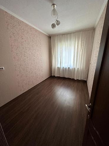 105: 3 комнаты, 60 м², 105 серия, 7 этаж, Косметический ремонт — 1