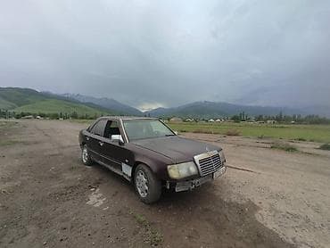Унаа сатуу: Mercedes-Benz W124: 1992 г., 2.3 л, Кол менен иштөөчү, Бензин, Седан — 7