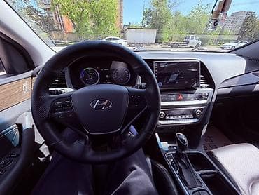 Продажа авто: Hyundai Sonata: 2019 г., 2.4 л, Автомат, Бензин, Седан — 8