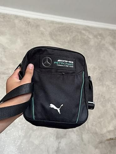 сумки женские б: Сумка через плечо PUMA x Mercedes-AMG Petronas Formula One Team - — 1