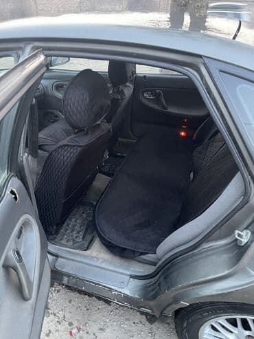 продаю авто с последующим выкупом: Mazda 626: 1992 г., 2 л, Механика, Бензиновая, Хэтчбэк — 8