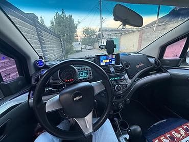 шваралет авио: Chevrolet Spark: 2012 г., 1 л, Автомат, Бензин, Хэтчбэк — 8