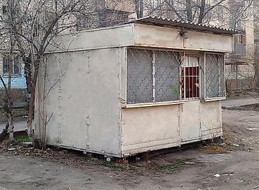 пользовались: Киоск 9м2 нужно покрасить и пользоваться БЕЗ МЕСТА внутри полки и — 6