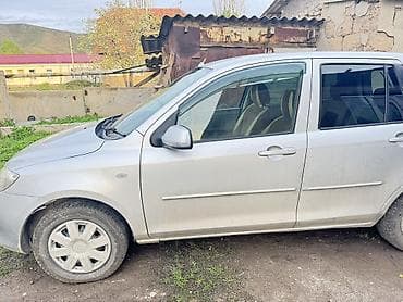 mini copper: Mazda Demio: 2003 г., Бензин, Хэтчбэк — 4