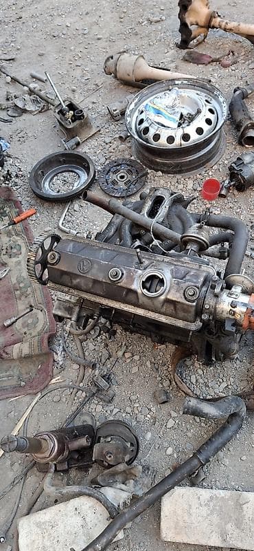 мондео 2: Бензиновый мотор Volkswagen 1.3 л, Б/у, Оригинал, Германия — 1