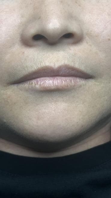 прокол уши: Перманентный макияж губ - Набор моделей: 2000 сом - Проработка — 4