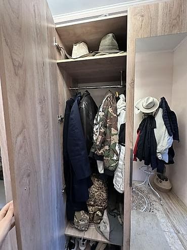 складские полки: Гарнитур для прихожей, Б/у, Зеркало, Вешалка, Обувница, ДСП, Самовывоз, цвет - Коричневый — 2