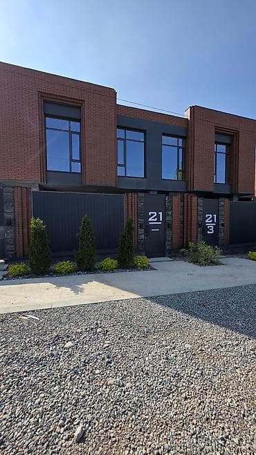 12 мкр сдаю: Продаётся Дуплекс в с.Бешкунгей whitebox Площадь — 200 м² Надёжный — 4