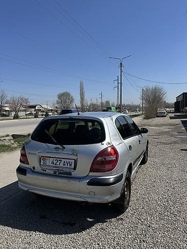 нисана: Nissan Almera: 2002 г., 1.8 л, Механика, Бензин, Хэтчбэк — 3