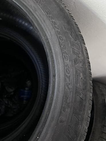 1000 к: Комплект автомобильных шин Pirelli размером 255/40 R19 101V — 2