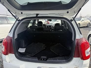 legacy bl: Ssangyong Tivoli: 2019 г., 1.5 л, Автомат, Бензин, Кроссовер — 9