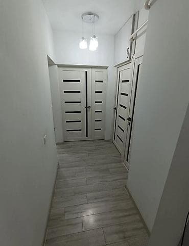 Квартиры: 3 комнаты, 70 м², 105 серия, 1 этаж, Евроремонт — 9