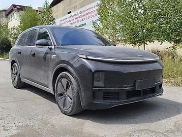 lixiang: Lixiang L8: 2024 г., 1.5 л, Автомат, Гибрид, Кроссовер — 1