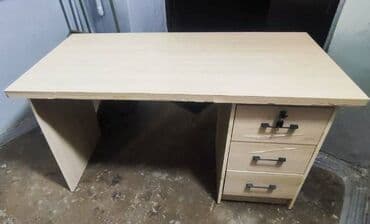 рабочий стол: Письменный стол, Б/у — 1